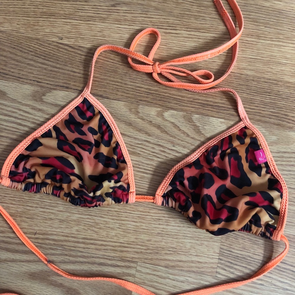 Chynna Dolls Orange Leopard Print Bikini Top M/L